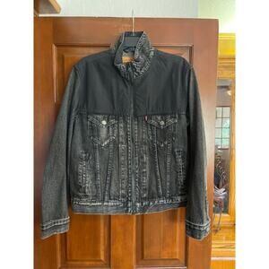 LEVIS MIXED MEDIA TRUCKER JACKET SMALL